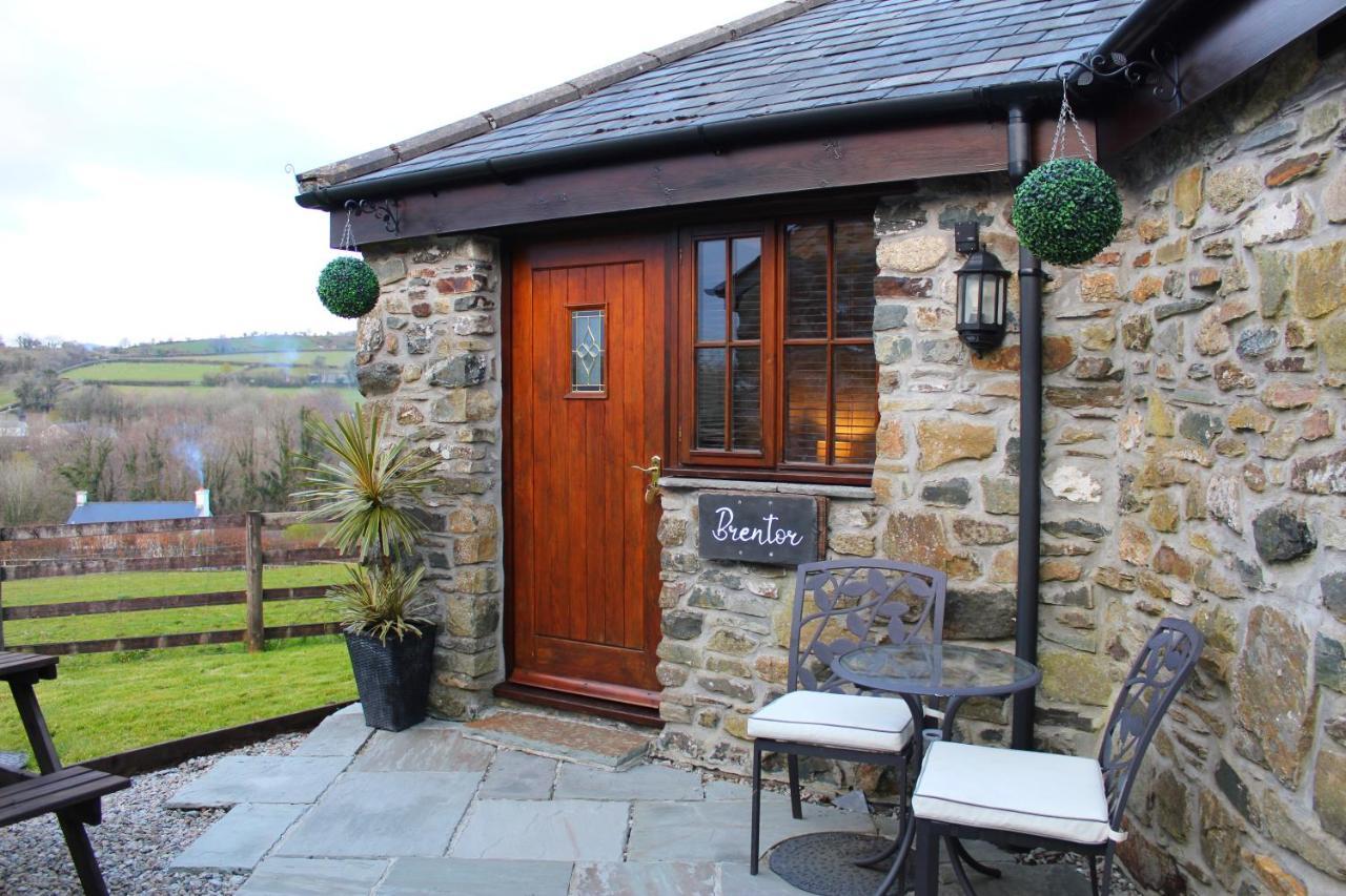 The Mary Tavy Inn Marytavy ภายนอก รูปภาพ