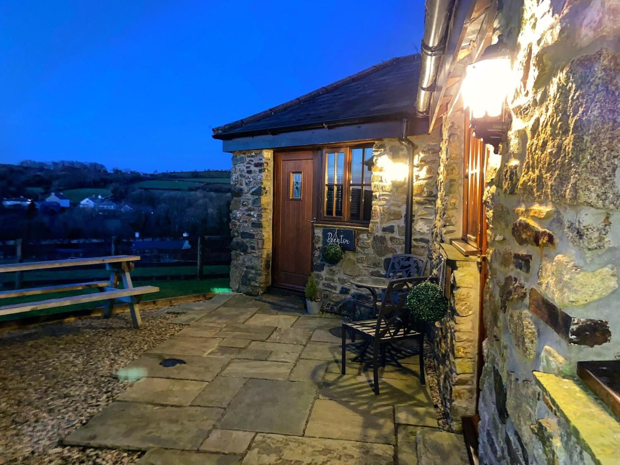 The Mary Tavy Inn Marytavy ภายนอก รูปภาพ