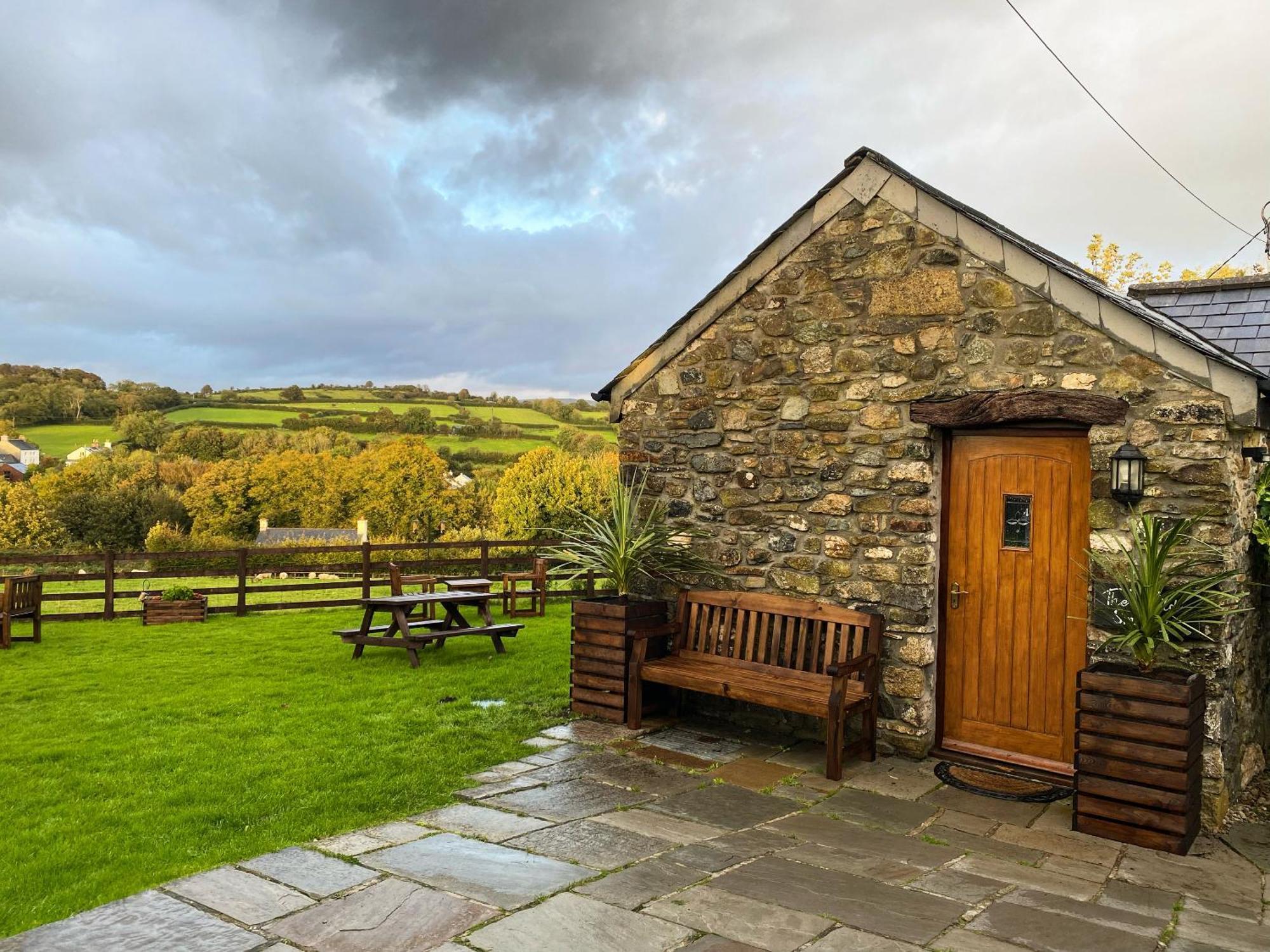 The Mary Tavy Inn Marytavy ภายนอก รูปภาพ