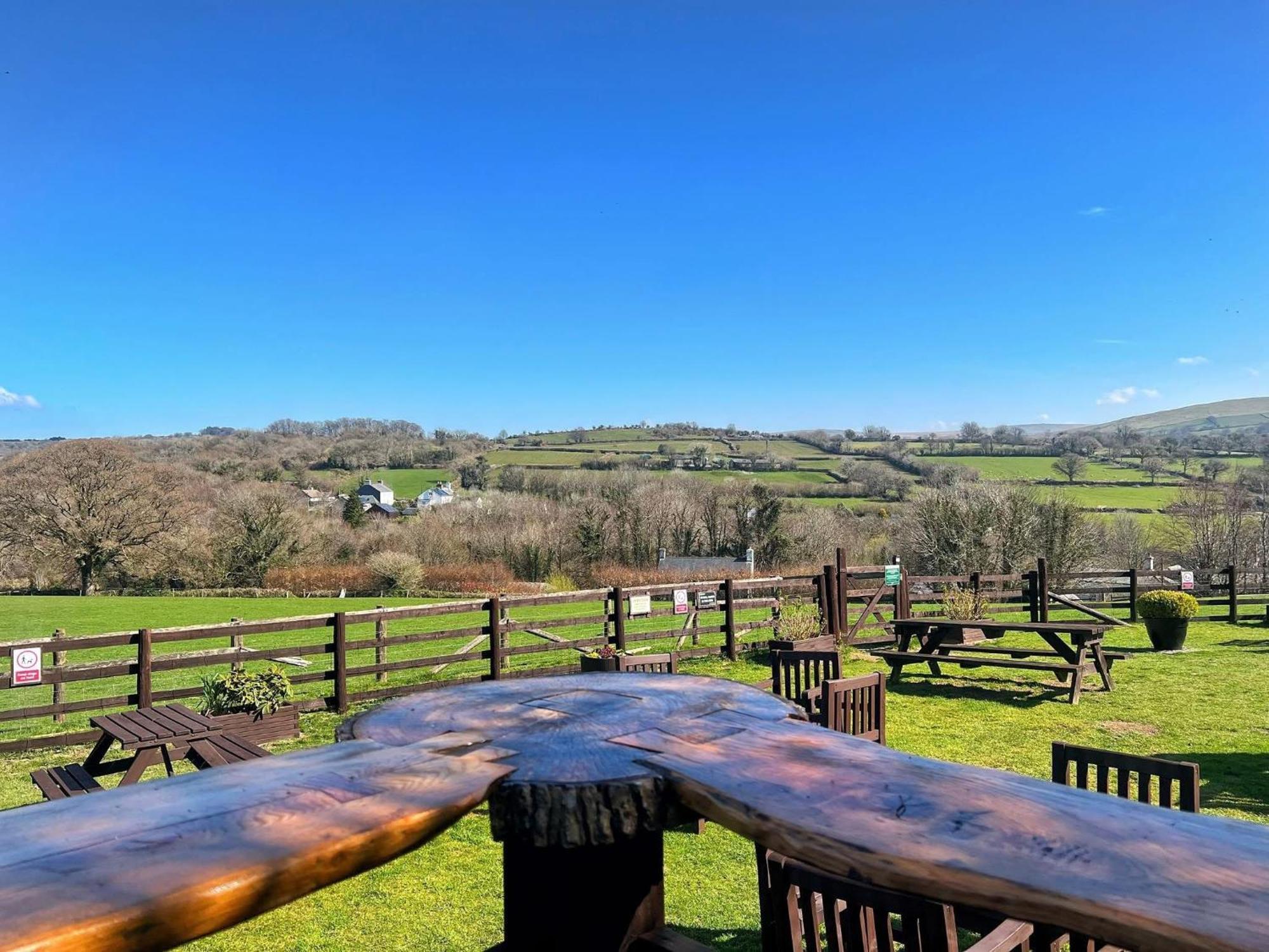 The Mary Tavy Inn Marytavy ภายนอก รูปภาพ