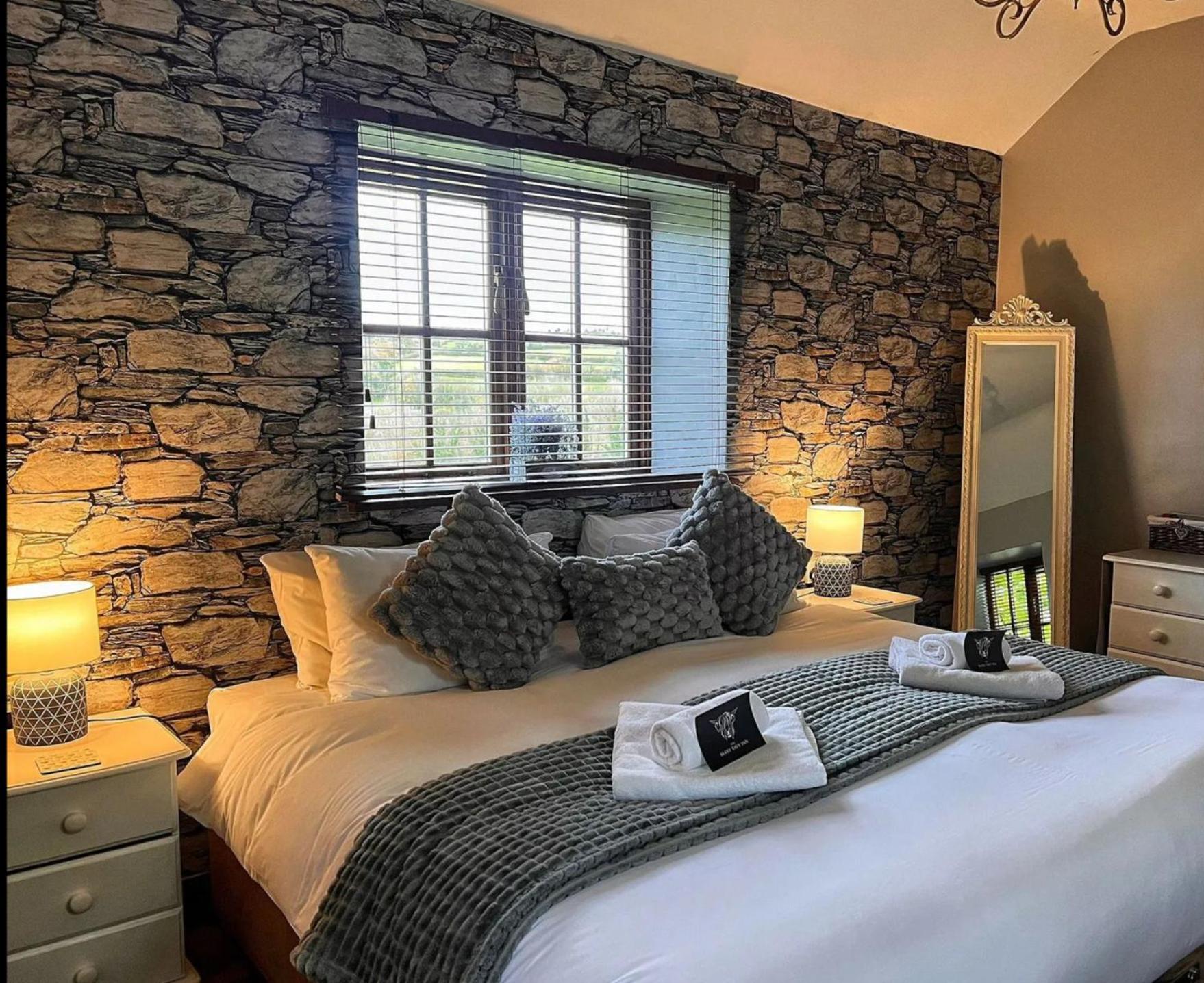 The Mary Tavy Inn Marytavy ภายนอก รูปภาพ