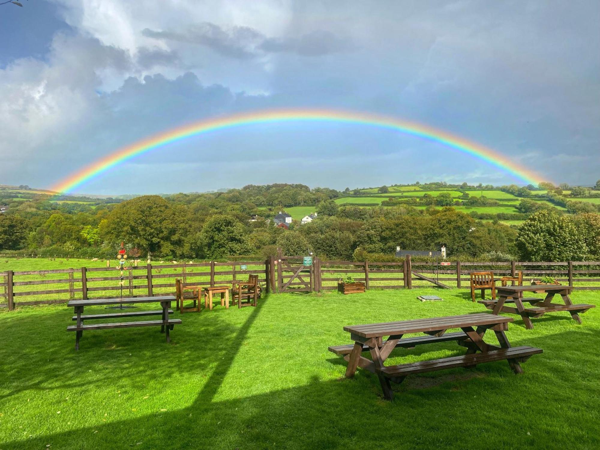 The Mary Tavy Inn Marytavy ภายนอก รูปภาพ