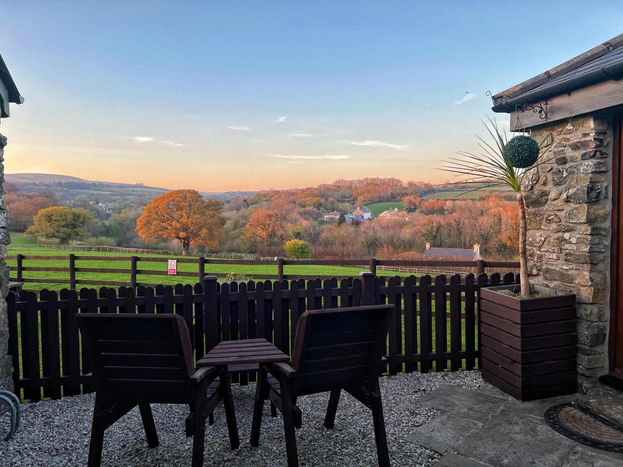 The Mary Tavy Inn Marytavy ภายนอก รูปภาพ