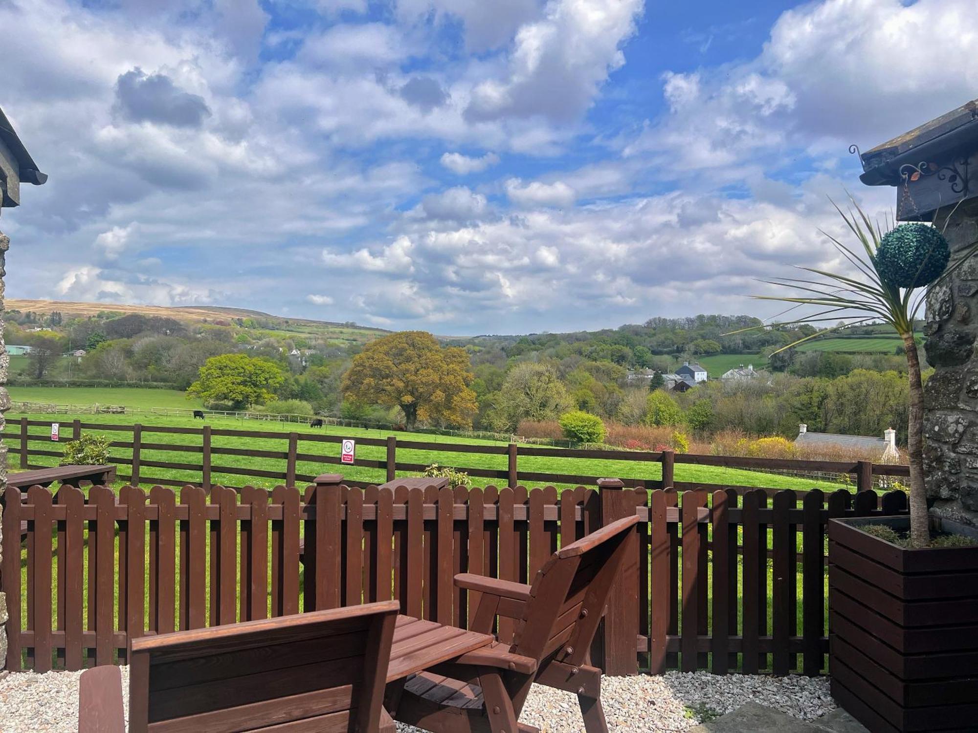The Mary Tavy Inn Marytavy ภายนอก รูปภาพ